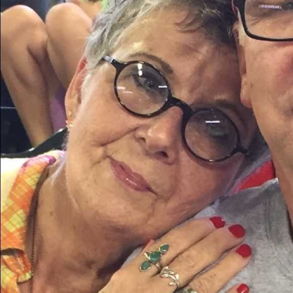 Meet your Posher, Andrea, - Picture 1 of 1